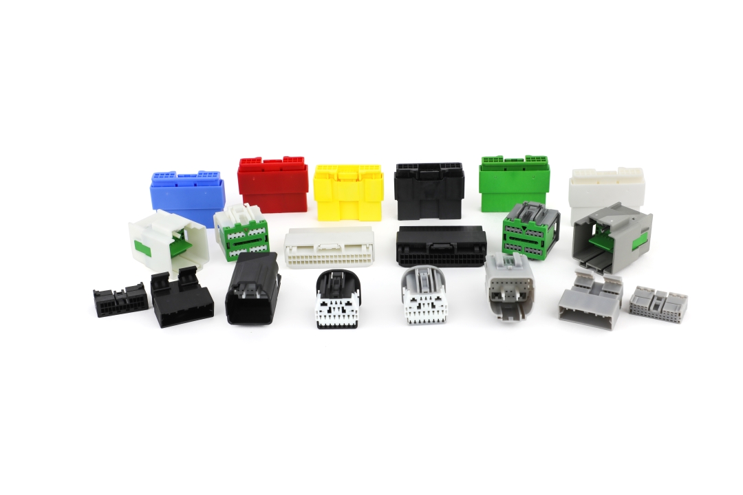 28Pin männlicher grüner Auto-Aftermarket-Stereo-Audio-Anschluss für Toyota-Auto